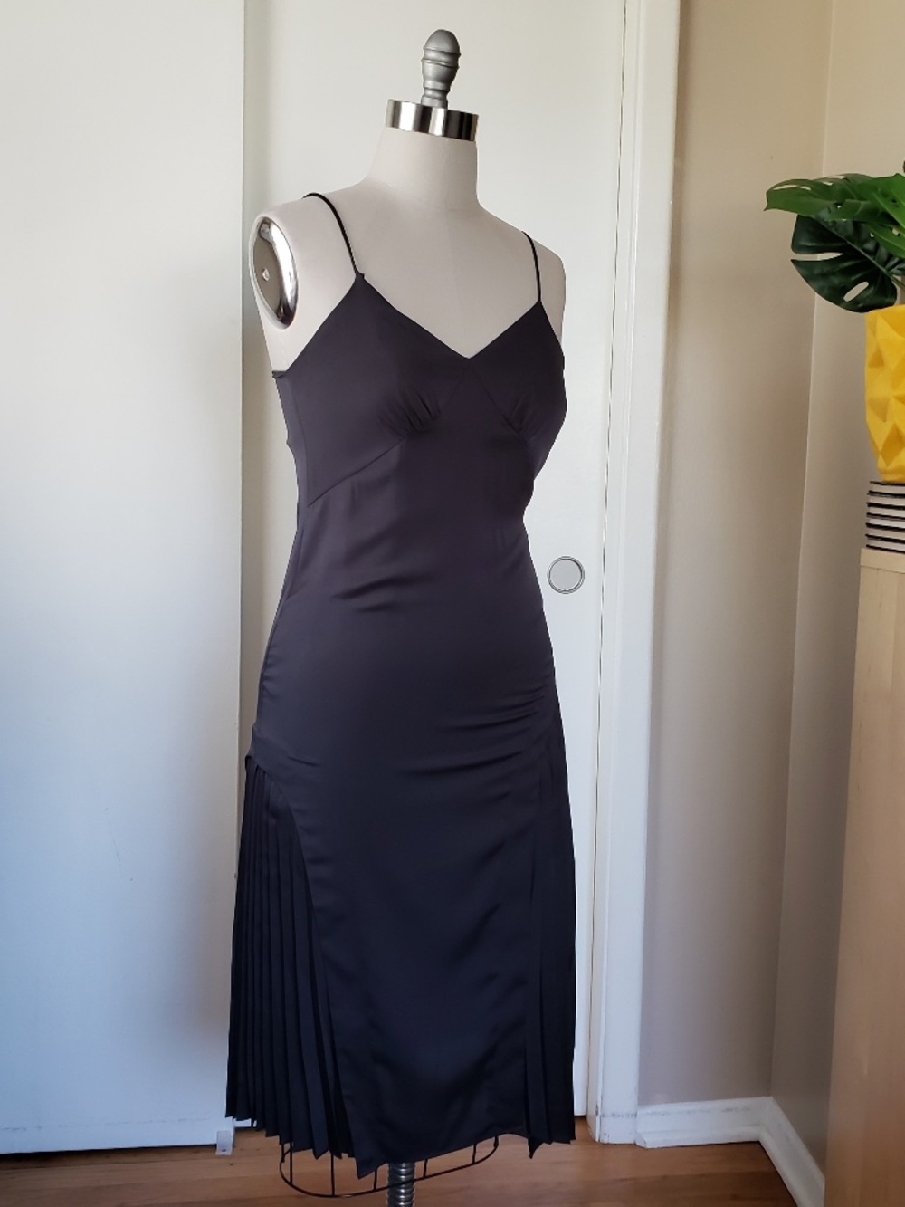 Vintage Inspired Pleated Aysmmetrical Dress Size XXS NEW!